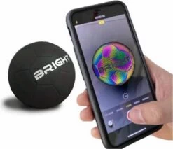 The BRIGHT Lichtgevende Voetbal | Reflecterend | Holografisch | Glow In The Dark | Kinderen En Volwassenen | Unisex | Wit/Zwart/Roze/Blauw/Geel | Maat 5 14 The BRIGHT Lichtgevende Voetbal | Reflecterend | Holografisch | Glow In The Dark | Kinderen En Volwassenen | Unisex | Wit/Zwart/Roze/Blauw/Geel | Maat 5 -Winkel voor professionele sportartikelen 1200x1035 8