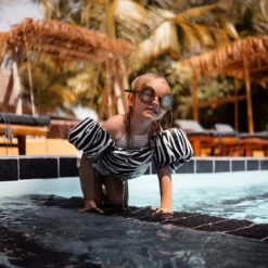 Piikaboo Puddle Jumper Zwemvest Zebra - 2-6 Jaar - 15-30 Kg -Winkel voor professionele sportartikelen 1200x1200 242