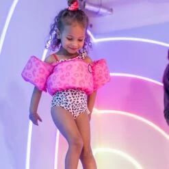 Swim Essentials - Puddle Jumper Zwemvest - Roze Panterprint - 2-6 Jaar - 15-30 Kg -Winkel voor professionele sportartikelen 1200x1200 267