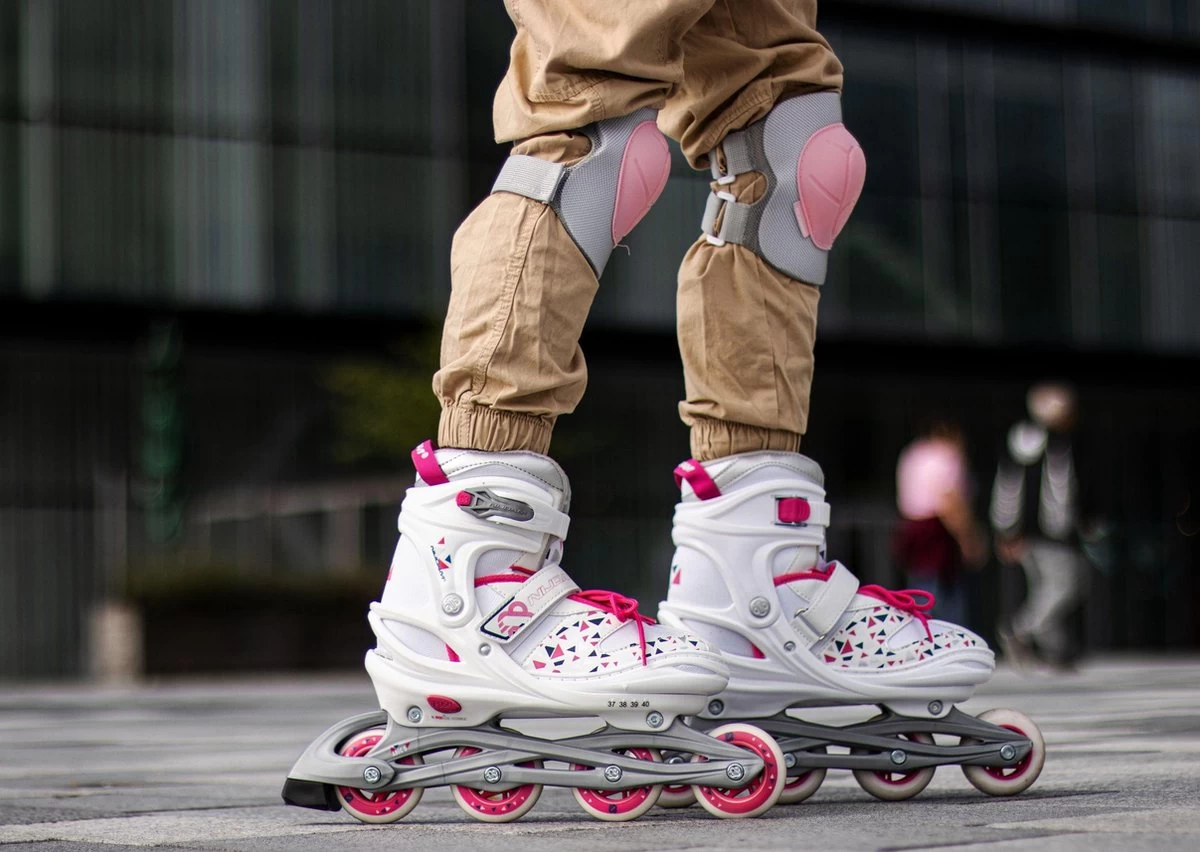 Nijdam Inline Skates Verstelbaar - White Wedge - Wit/Fuchsia - 37-40 12 Nijdam Inline Skates Verstelbaar - White Wedge - Wit/Fuchsia - 37-40 - Afbeelding 10