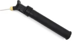 PD® - Ballenpomp - Premium Voetbalpomp - Basketbalpomp - Ballenpomp - Handpomp - Pomp - Inclusief Naald -Winkel voor professionele sportartikelen 1200x879