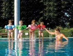 Sevylor Zwemvest - Puddle Jumper Deluxe - Sinaasappel Design - 15 - 30 Kg -Winkel voor professionele sportartikelen 1200x921 2