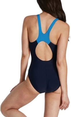 Speedo Colourblock Splice Muscleback Dames - Marine / Blauw - Maat 42 -Winkel voor professionele sportartikelen 729x1200 1