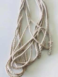 Merkloos Springtouw Hennep | Leba Sport| Springtouw | 10 Meter | Schoolspringtouw | 6 Mm | 3 Strengs | Nederlands Fabrikaat -Winkel voor professionele sportartikelen 900x1200 9